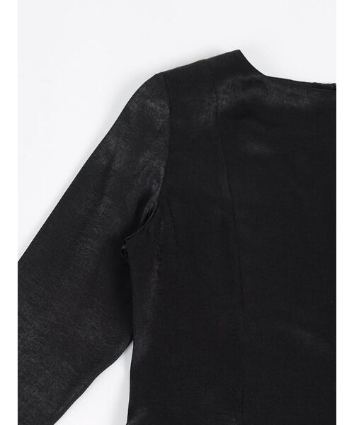 :ETHROF(イーサオブ)の「BELL SLEEVE I-LINE SATIN DRESS(ワンピース・レディース・ブラック・MEDIUM)」の19枚目の写真