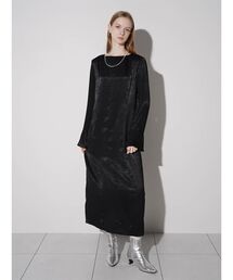 BELL SLEEVE I-LINE SATIN DRESS