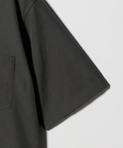 BEAUTY&YOUTH UNITED ARROWS(ビューティーアンドユースユナイテッドアローズ)の「KOMATSU PACK キャンプカラー ショートスリーブ シャツ GRANDE型 セットアップ対応 撥水 ウォッシャブル(シャツ/ブラウス・メンズ・ダークグレー/ネイビー/モカ・XL/L/M/S)」の17枚目の写真