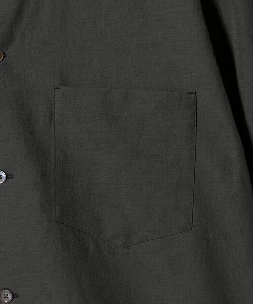 BEAUTY&YOUTH UNITED ARROWS(ビューティーアンドユースユナイテッドアローズ)の「KOMATSU PACK キャンプカラー ショートスリーブ シャツ GRANDE型 セットアップ対応 撥水 ウォッシャブル(シャツ/ブラウス・メンズ・ダークグレー/ネイビー/モカ・XL/L/M/S)」の19枚目の写真