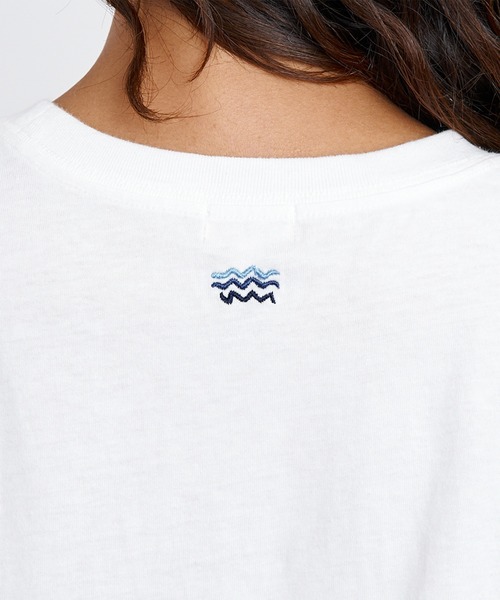 BILLABONG(ビラボン)の「BILLABONG/ビラボン 半袖 Tシャツ ロゴ ショート丈 BG013218(Tシャツ/カットソー・レディース・イエロー/ホワイト/ブラック・M/L)」の6枚目の写真