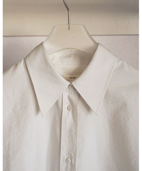 anuke（アンヌーク）の「Cachecoeur Cotton Shirts（シャツ/ブラウス・レディース・チャコールグレー/アイボリー・FREE）」の13枚目の写真