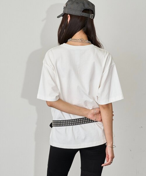 Sourcream（サワークリーム）の「【UNISEX】【Sourcream】ラインストーンスターグラフィックTEE（Tシャツ/カットソー・レディース・ブラック/ネイビー/ホワイト/サックスブルー・SMALL/MEDIUM）」の6枚目の写真
