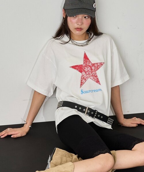 Sourcream（サワークリーム）の「【UNISEX】【Sourcream】ラインストーンスターグラフィックTEE（Tシャツ/カットソー・レディース・ブラック/ネイビー/ホワイト/サックスブルー・SMALL/MEDIUM）」の7枚目の写真