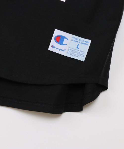 Champion(チャンピオン)の「Champion ルーズフィットショートスリーブTシャツ(Tシャツ/カットソー・メンズ・ブラック/ホワイト/杢グレー/イエロー・XL/L/M)」の12枚目の写真