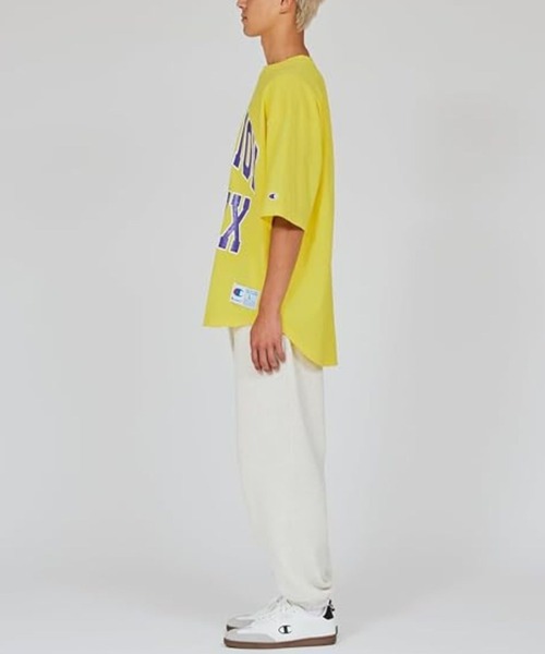 Champion(チャンピオン)の「Champion ルーズフィットショートスリーブTシャツ(Tシャツ/カットソー・メンズ・ブラック/ホワイト/杢グレー/イエロー・XL/L/M)」の21枚目の写真