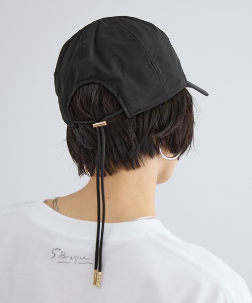 SALON adam et rope'（サロン アダム エ ロペ）の「ストール付き2WAYキャップ / 撥水・UVケア（キャップ・レディース・ブラック/ベージュ系その他2・FREE）」の6枚目の写真