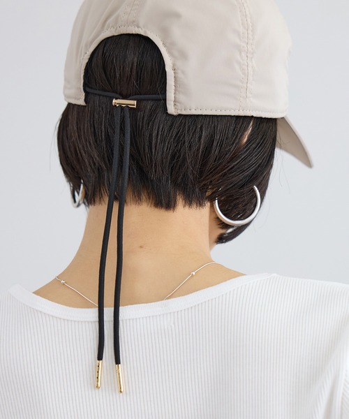 SALON adam et rope'（サロン アダム エ ロペ）の「ストール付き2WAYキャップ / 撥水・UVケア（キャップ・レディース・ブラック/ベージュ系その他2・FREE）」の8枚目の写真