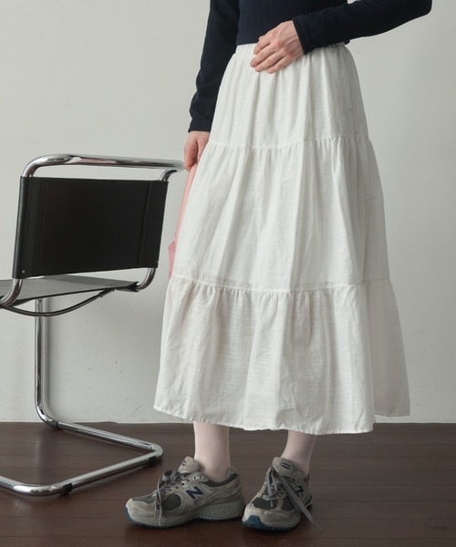 Birthday room(バースデイルーム)の「ティアードロングスカート/Tiered long skirt(スカート・レディース・ブラック/ホワイト・FREE)」の21枚目の写真