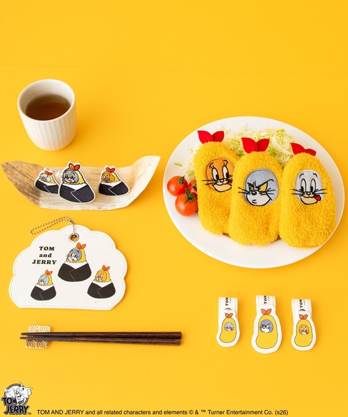 Tom&Jerry(トムアンドジェリー)の「【公式】TOM and JERRY エビフライポーチ(ポーチ・レディース・ブラウン/ライトグレー/グレー・FREE)」の4枚目の写真