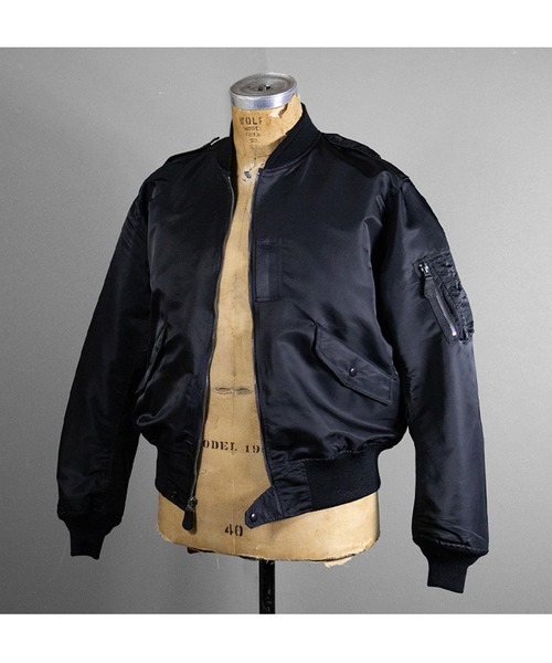 ８(eight)（エイト）の「L-2B フライトジャケット（MA-1・メンズ・ブラック・MEDIUM）」の2枚目の写真