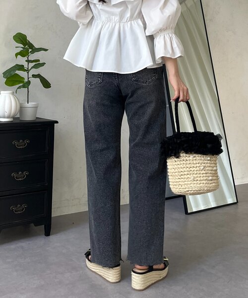 prose verse（プロズヴェール）の「ランダムパールストレートストレッチデニム（デニムパンツ・レディース・ブルー/ブラック・MEDIUM/PL/PM/LARGE）」の16枚目の写真