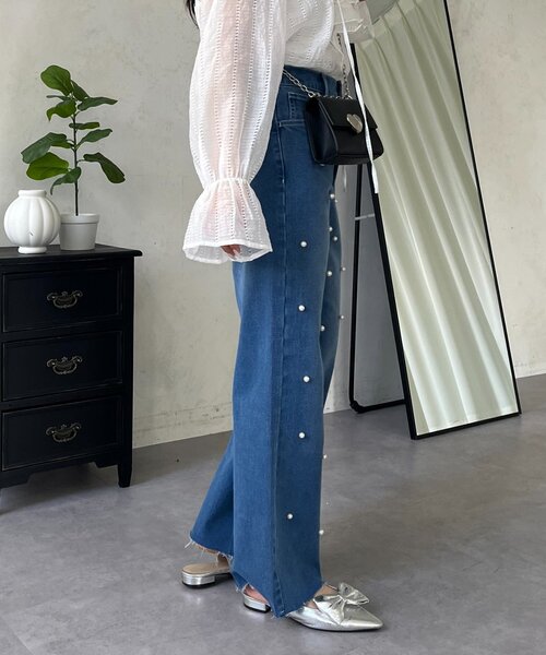 prose verse（プロズヴェール）の「ランダムパールストレートストレッチデニム（デニムパンツ・レディース・ブルー/ブラック・MEDIUM/PL/PM/LARGE）」の10枚目の写真