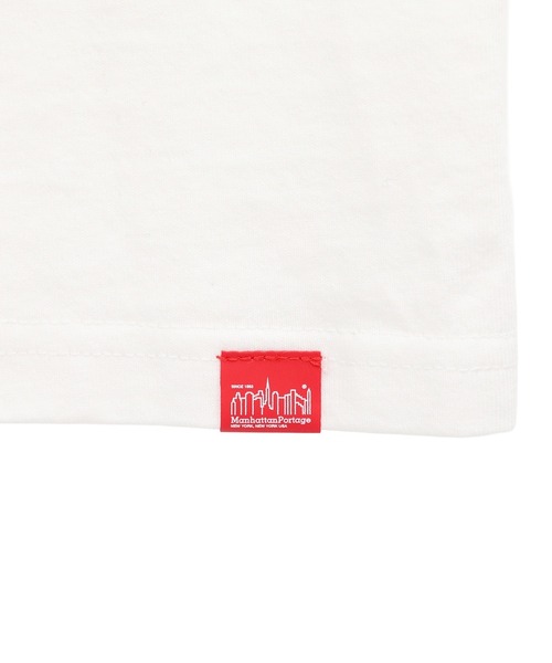 Manhattan Portage（マンハッタンポーテージ）の「Short Sleeve Print T-Shirts（Tシャツ/カットソー・メンズ・ホワイト/ブラック・X-LARGE/LARGE/MEDIUM）」の4枚目の写真