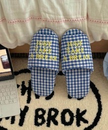 B.R.U（ブル）の「【ウィメンズ】チェック柄刺繍ルームシューズ/スリッパ（ルームシューズ/スリッパ）」