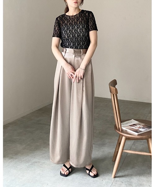 She's Closet(シーズクローゼット)の「半袖 クルーネック 透かし編み風 シアー レーストップス レースtシャツ(Tシャツ/カットソー・レディース・ブラウン/ブラック/アイボリー・FREE)」の19枚目の写真