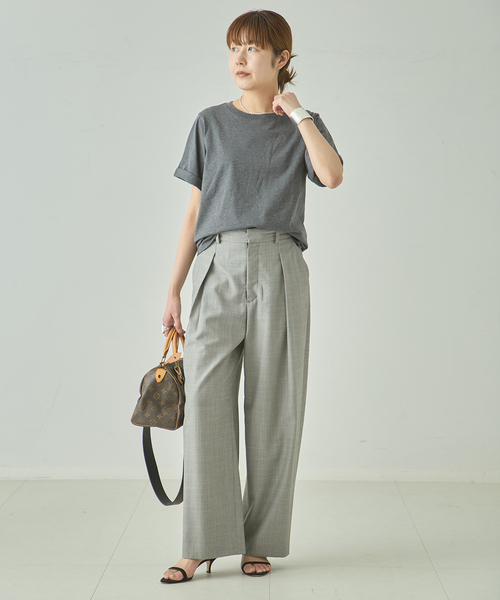 journal standard L'essage（ジャーナルスタンダードレサージュ）の「スワイー/ピグメントTシャツ（Tシャツ/カットソー・レディース・グレー/ブラウン/ホワイト/ブラック・FREE）」の6枚目の写真