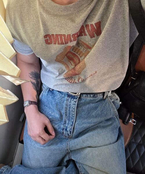 WKNDRS（ウィーキャンドース）の「[KOIN SEOUL] SKELETON WIDE LOW DENIM PANTS (DENIM)（デニムパンツ・レディース・その他・MEDIUM/LARGE/X-LARGE）」の8枚目の写真