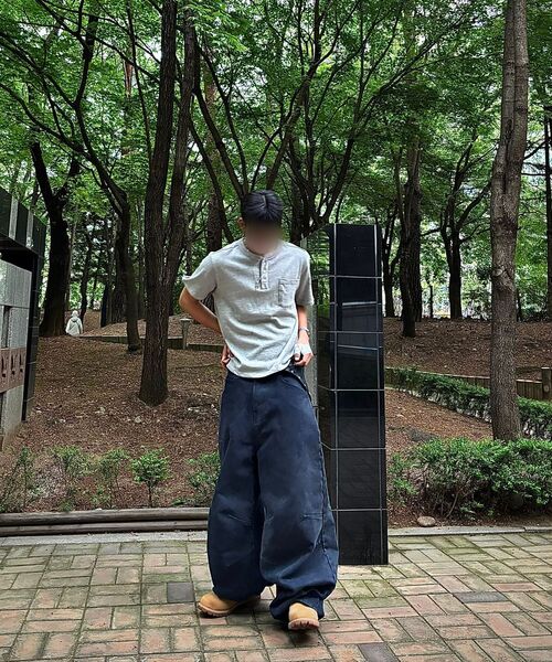 WKNDRS（ウィーキャンドース）の「[KOIN SEOUL] SKELETON WIDE LOW DENIM PANTS (DENIM)（デニムパンツ・レディース・その他・MEDIUM/LARGE/X-LARGE）」の14枚目の写真
