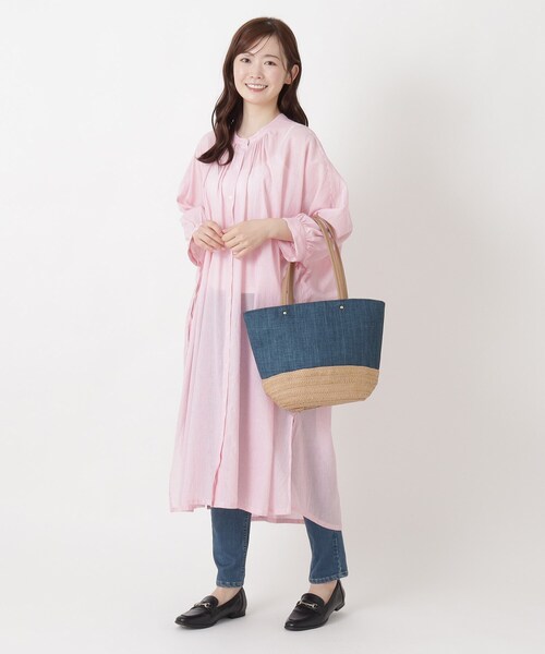 one'sterrace(ワンズテラス)の「SE 雑材ペーパー コンビトート(トートバッグ・レディース・ブルー系その他7/ブラック系8/ベージュ系その他7・99)」の4枚目の写真