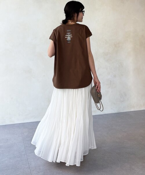 DouDou（ドゥドゥ）の「【WEB限定】前後ロゴフレンチスリーブTEE（Tシャツ/カットソー・レディース・ブラック/オフホワイト/ブラウン・FREE）」の16枚目の写真