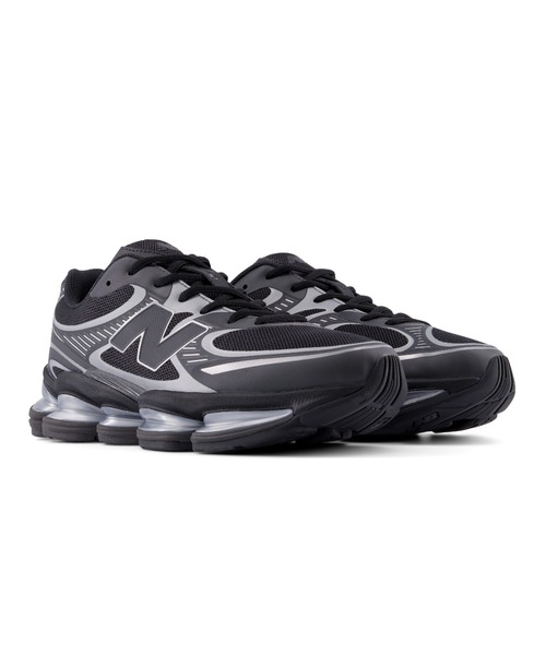 NEW BALANCE(ニューバランス)の「Abzorb 2000(スニーカー・メンズ・シルバー/ブラック・30.0cm/29.0cm/28.5cm/28.0cm/27.5cm/27.0cm/26.5cm/26.0cm/25.5cm/25.0cm/24.5cm/24.0cm/23.5cm/23.0cm/22.5cm)」の3枚目の写真