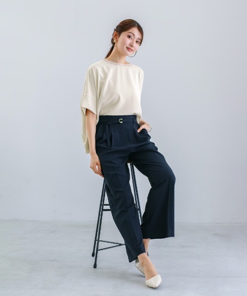 White Collection（ホワイトコレクション）の「【接触冷感・UVカット・速乾】ハイストレッチカルゼワッシャー・ドルマンスリーブブラウス（シャツ/ブラウス・レディース・チャコールグレー/グレイッシュベージュ/アイボリー・M）」の6枚目の写真
