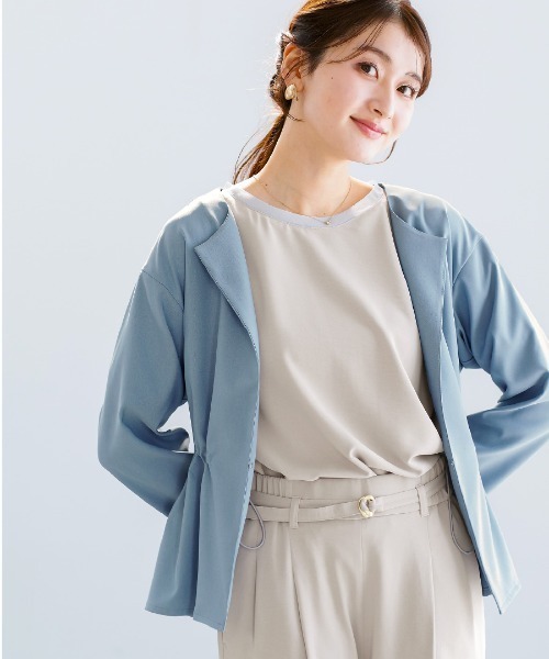 White Collection（ホワイトコレクション）の「【接触冷感・UVカット・速乾】ハイストレッチカルゼワッシャー・ドルマンスリーブブラウス（シャツ/ブラウス・レディース・チャコールグレー/グレイッシュベージュ/アイボリー・M）」の13枚目の写真