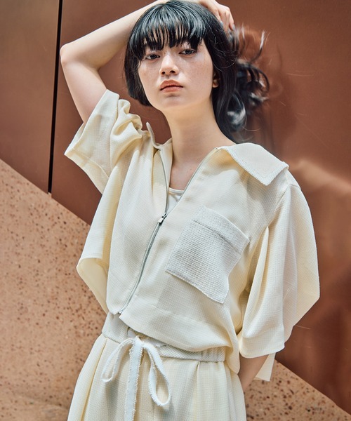 STUDIOUS(ステュディオス)の「【STUDIOUS/ステュディオス】Washable Mesh Blouson/ウォッシャブルメッシュブルゾン/二の腕細見え/ウォッシャブル/冷房対策/日焼け対策(ブルゾン・レディース・マルチ/ブラック/アイボリー/ベージュ・FREE)」の4枚目の写真