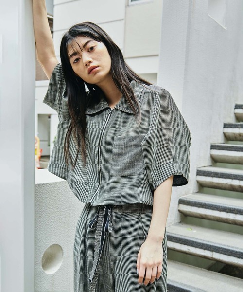 STUDIOUS(ステュディオス)の「【STUDIOUS/ステュディオス】Washable Mesh Blouson/ウォッシャブルメッシュブルゾン/二の腕細見え/ウォッシャブル/冷房対策/日焼け対策(ブルゾン・レディース・マルチ/ブラック/アイボリー/ベージュ・FREE)」の9枚目の写真
