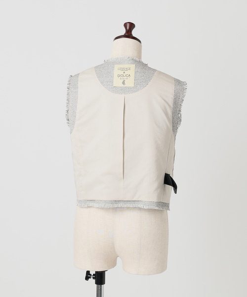 journal standard L'essage(ジャーナルスタンダードレサージュ)の「GIOLICA ツイードメッシュノーカラーベスト(ベスト・レディース・グレー・FREE)」の9枚目の写真