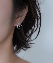 ピアス