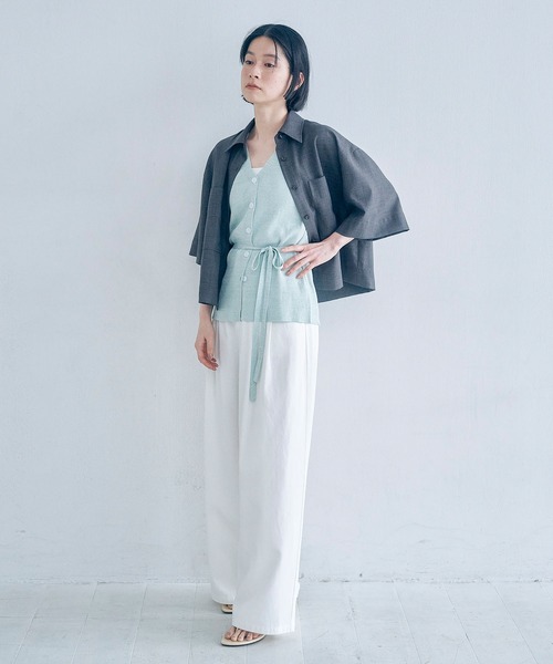 Obis&(オビスアンド)の「リネンタッチ 半袖クロップドシャツ(シャツ/ブラウス・レディース・チャコール/ベージュ・FREE)」の10枚目の写真