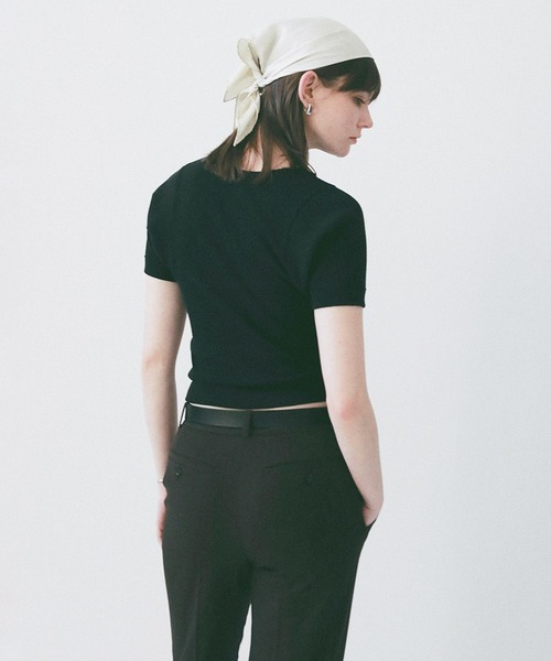 CLANE（クラネ）の「SCOOP SLEEVE COMPACT TOPS（Tシャツ/カットソー・レディース・ブラック/ホワイト・1）」の5枚目の写真