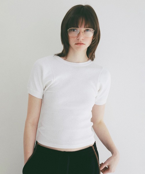 CLANE（クラネ）の「SCOOP SLEEVE COMPACT TOPS（Tシャツ/カットソー・レディース・ブラック/ホワイト・1）」の9枚目の写真