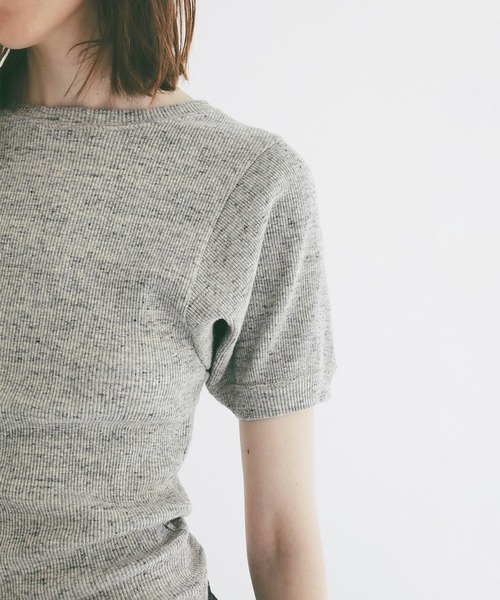 CLANE（クラネ）の「SCOOP SLEEVE COMPACT TOPS（Tシャツ/カットソー・レディース・ブラック/ホワイト・1）」の15枚目の写真