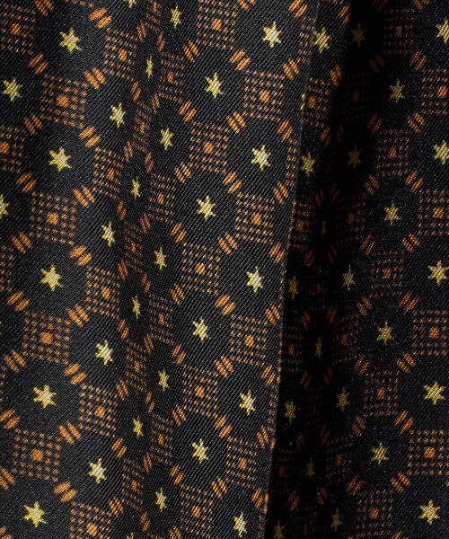 H BEAUTY&YOUTH UNITED ARROWS(エイチビューティーアンドユースユナイテッドアローズ)の「<H>レーヨンシルク プリント タックトラウザーズ(その他パンツ・レディース・ブラック/ネイビー・S/M)」の6枚目の写真