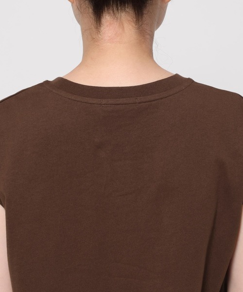 GLOBAL WORK(グローバルワーク)の「冷感コットンプリントノースリーブ/636808(Tシャツ/カットソー・レディース・レッド/ダークブラウン/ホワイト/ブラック・LARGE/MEDIUM)」の15枚目の写真