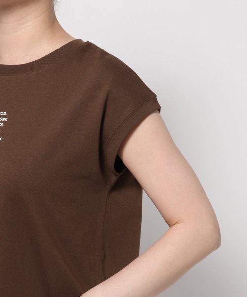 GLOBAL WORK(グローバルワーク)の「冷感コットンプリントノースリーブ/636808(Tシャツ/カットソー・レディース・レッド/ダークブラウン/ホワイト/ブラック・LARGE/MEDIUM)」の16枚目の写真