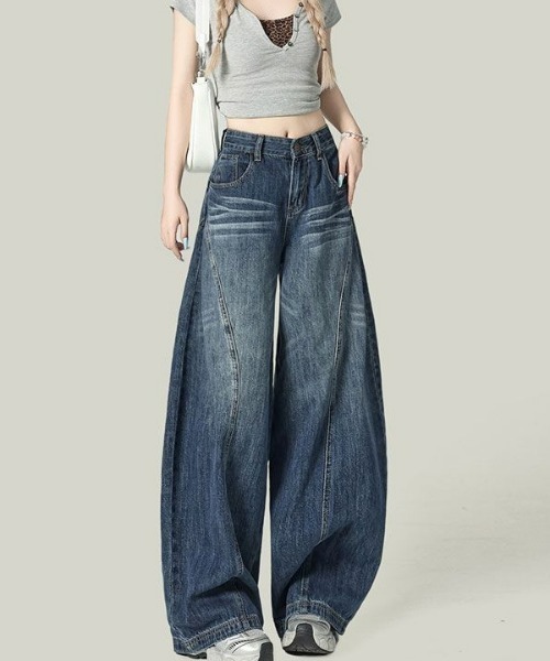 REBALANCE(リバランス)の「ワイドカーブデニム(デニムパンツ・レディース・A・MEDIUM/LARGE/X-LARGE)」の3枚目の写真