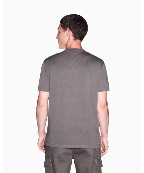 ARMANI EXCHANGE(アルマーニエクスチェンジ)の「【A|X アルマーニ エクスチェンジ】ボールドロゴ レギュラーフィット 半袖クルーネックTシャツ/REGULAR(Tシャツ/カットソー・メンズ・ブラック/グレイッシュベージュ・XX-LARGE/X-SMALL/X-LARGE/SMALL/MEDIUM/LARGE)」の11枚目の写真