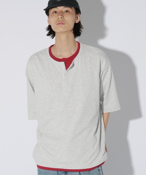 LAKOLE（ラコレ）の「フェイクヘンリーネックＴ / 869674（Tシャツ/カットソー・メンズ・ホワイト/ブラック/ネイビー・MEDIUM/LARGE）」の9枚目の写真