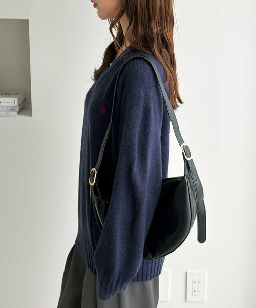 U.S. POLO ASSN.(ユーエスポロアッスン)の「GeeRA別注【U.S. POLO ASSN.】Vネックニット(ニット/セーター・レディース・ネイビー/グレー・X-LARGE/LARGE/MEDIUM/SMALL)」の6枚目の写真