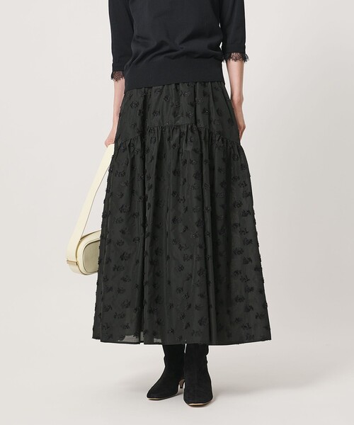 UNITED ARROWS（ユナイテッドアローズ）の「ブーケ カットジャガード スカート（スカート・レディース・ブラック/ネイビー・38/36）」の2枚目の写真