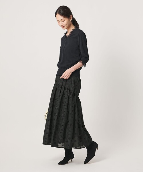 UNITED ARROWS（ユナイテッドアローズ）の「ブーケ カットジャガード スカート（スカート・レディース・ブラック/ネイビー・38/36）」の7枚目の写真
