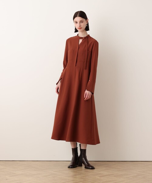 allureville(アルアバイル)の「アシンメトリーボウタイワンピース(ワンピース・レディース・ブラウン・2/1)」の1枚目の写真