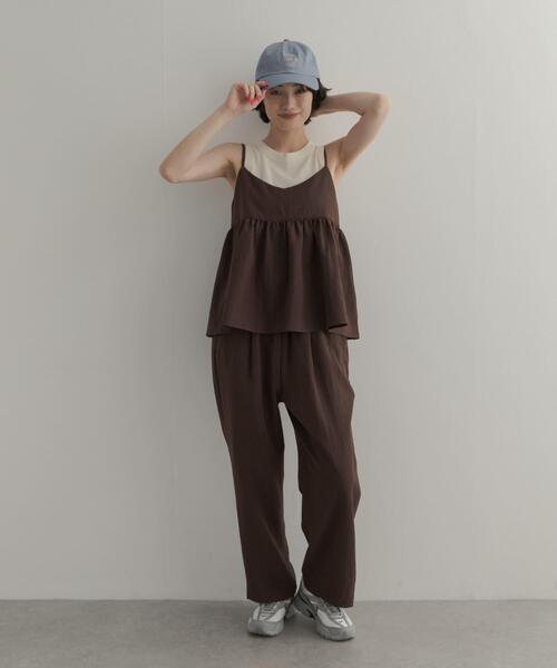URBAN RESEARCH DOORS(アーバンリサーチドアーズ)の「バックリボンキャミ付きイージーパンツ(ワンピース・レディース・ブラック/ブラウン・FREE)」の18枚目の写真