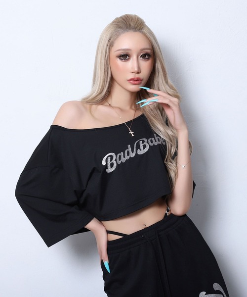 BLACKQUEEN(ブラッククイーン)の「【BLACKQUEEN】ラメロゴオフショルTシャツ(Tシャツ/カットソー・レディース・ホワイト/ブラック・M)」の8枚目の写真