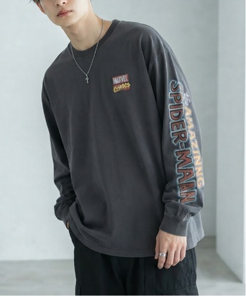 MARVEL(マーベル)の「【MARVEL/マーベル】キャプテンアメリカ&スパイダーマンUSD加工コミックプリントロングスリーブTシャツ/パイダーマン/アベンジャーズ 袖プリント&コミックプリント ピグメント風加工 クルーネック ロングスリーブTシャツ ユニセックス(Tシャツ/カットソー・メンズ・ホワイト系その他/スミクロ/ブラック系その他/アイボリー・LARGE/MEDIUM)」の8枚目の写真