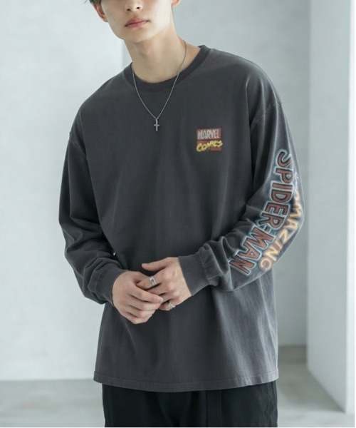 MARVEL(マーベル)の「【MARVEL/マーベル】キャプテンアメリカ&スパイダーマンUSD加工コミックプリントロングスリーブTシャツ/パイダーマン/アベンジャーズ 袖プリント&コミックプリント ピグメント風加工 クルーネック ロングスリーブTシャツ ユニセックス(Tシャツ/カットソー・メンズ・ホワイト系その他/スミクロ/ブラック系その他/アイボリー・LARGE/MEDIUM)」の9枚目の写真